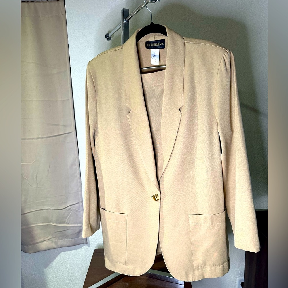 VINTAGE Skirt Suit in beautiful golden tan neutral color. Long blazer on trend!